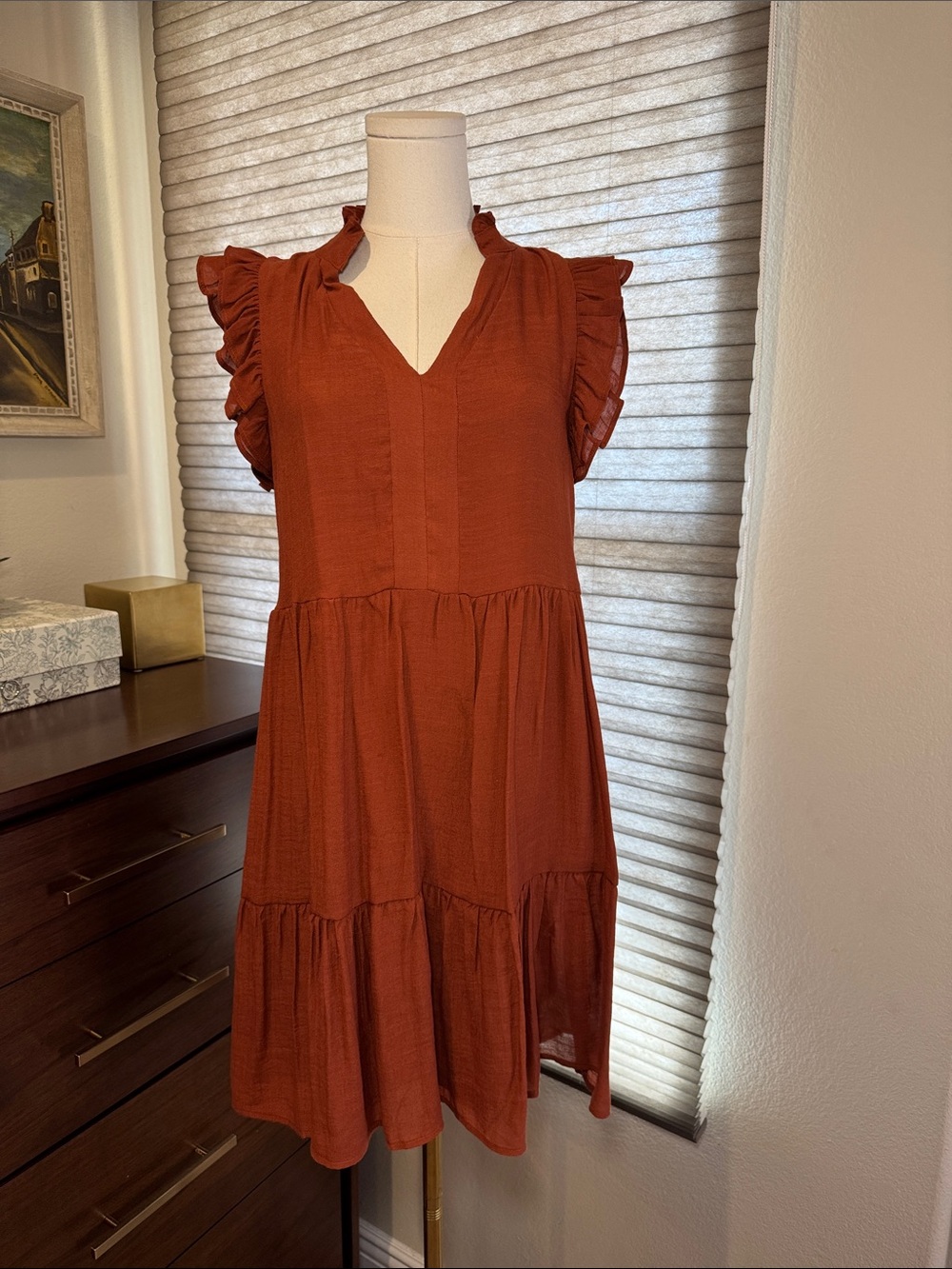 5th + Madison Edit Ruffle Sleeve V-Neck Tiered Dress. Size Small